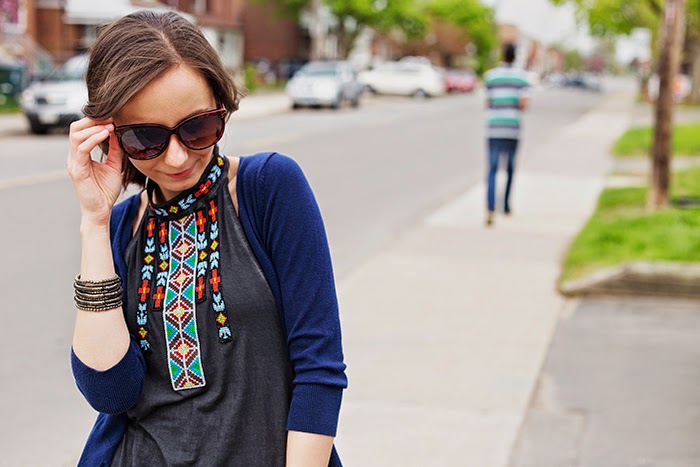 Embroidered-bib-halter-cargos-mommy-fashion-blogger