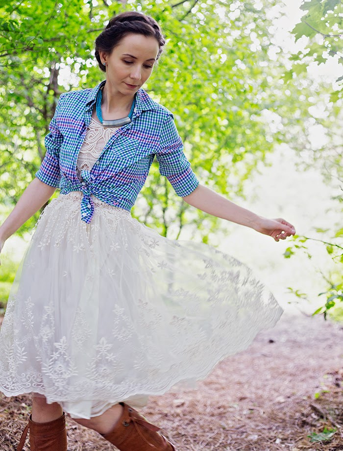Lace-tutu-skirt-dress-plaid-shirt-vintage-boho-chic